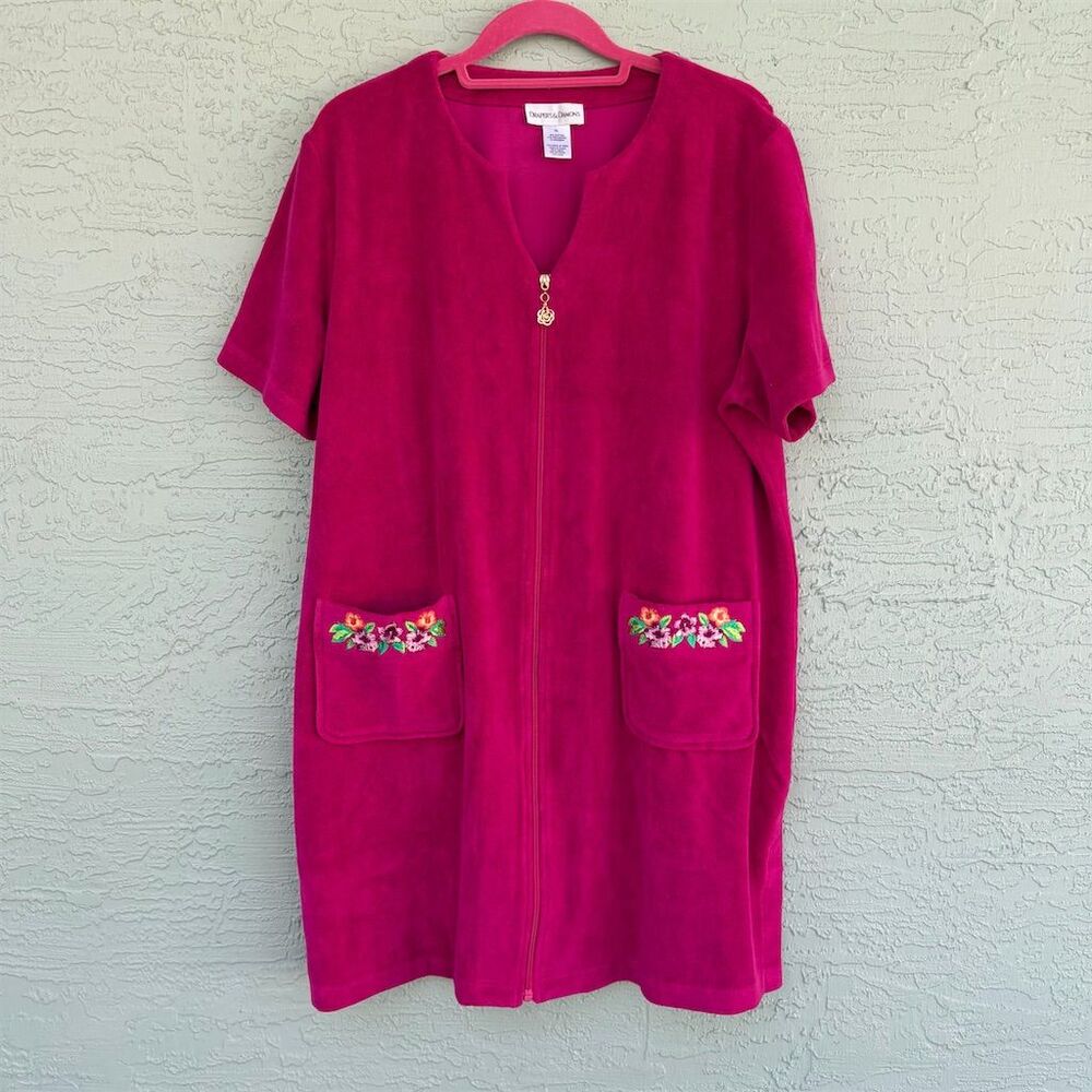 Drapers & Damon's Women's XL Pink Zip-Up Robe Short Sleeve Embroidered